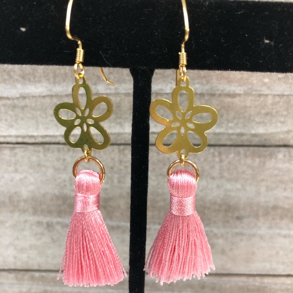 Filigree and Tassel Earrings - Picture 5 of 6